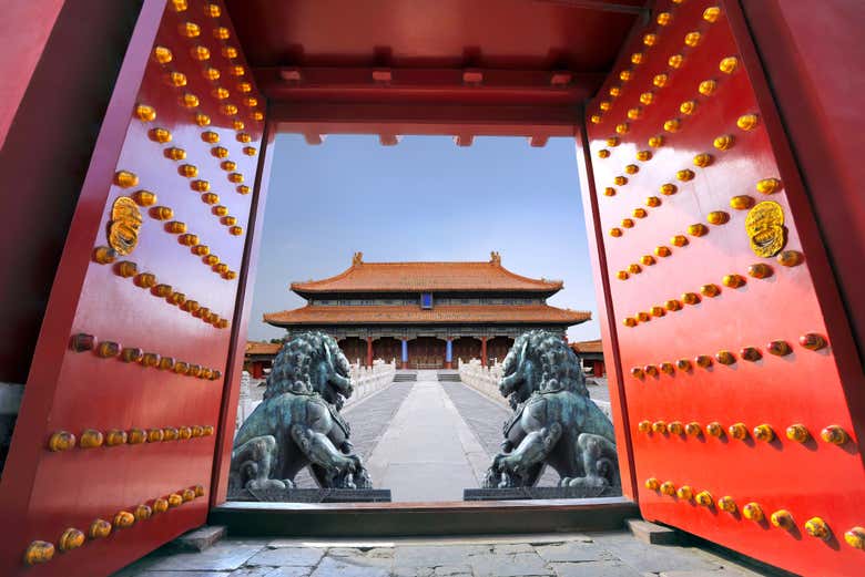 Enter the Forbidden City in China